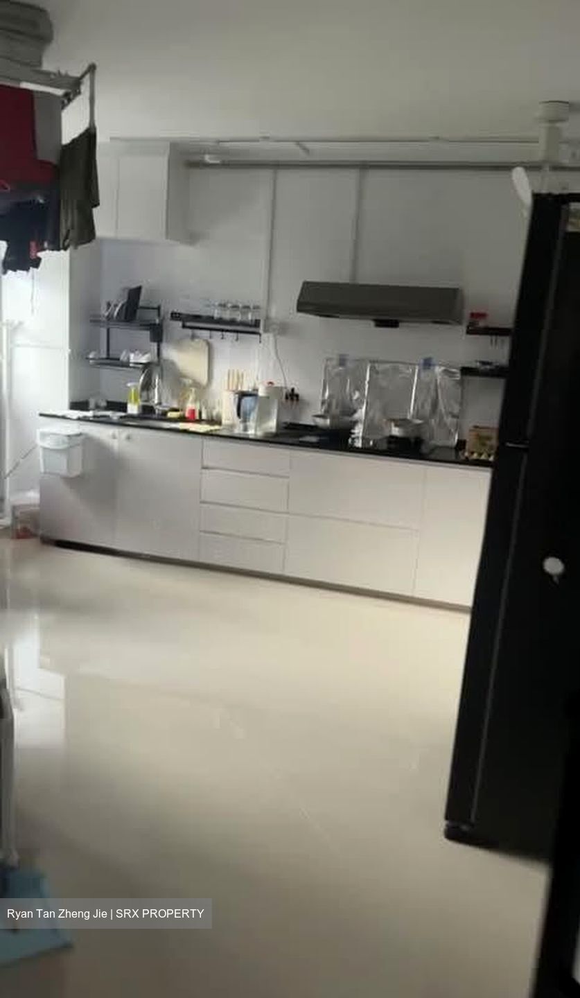 Blk 667C Jurong West Street 65 (Jurong West), HDB 5 Rooms #558604171